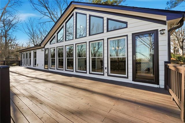 1991 Kinridge Road, Marietta, GA 30062