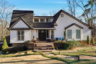 1991 Kinridge Road, Marietta, GA 30062