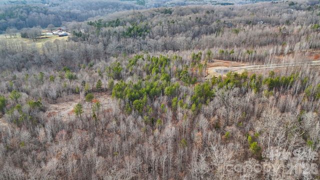 11490 King James Boulevard 2, Davidson, NC 28036