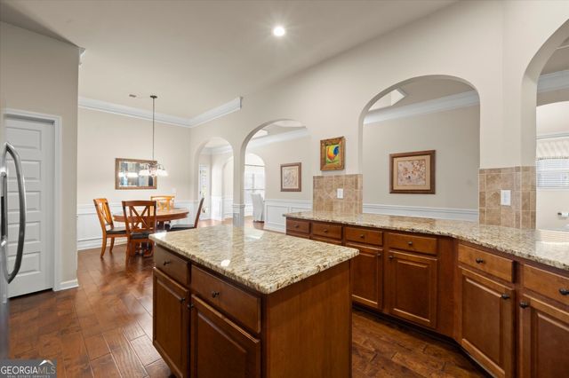 1915 Walking Horse Trail, Cumming, GA 30041