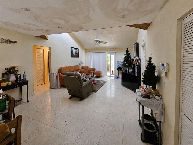 4153 LANCASTER DRIVE, Sarasota, FL 34241