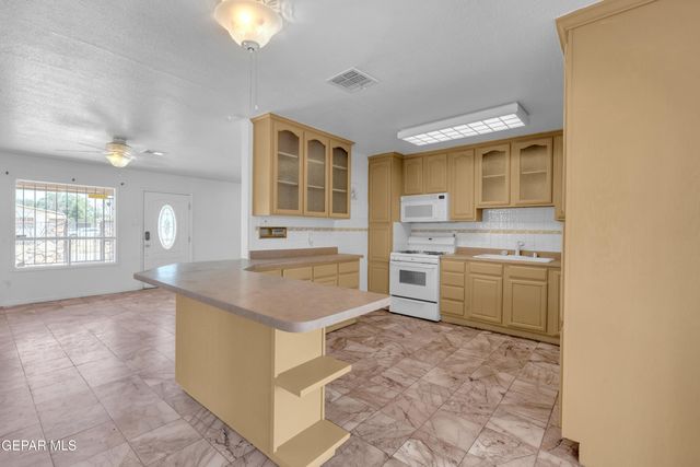 5324 CAPISTRANO Drive, El Paso, TX 79924