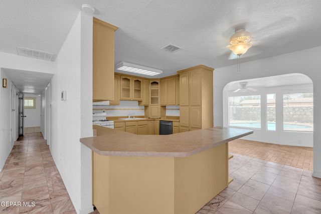 5324 CAPISTRANO Drive, El Paso, TX 79924