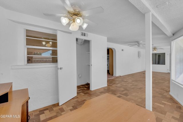 5324 CAPISTRANO Drive, El Paso, TX 79924
