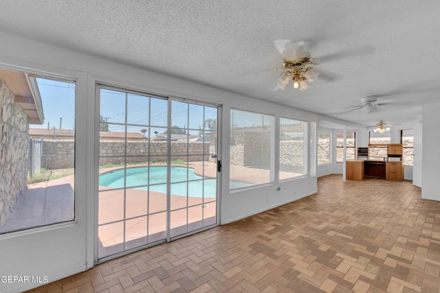 5324 CAPISTRANO Drive, El Paso, TX 79924