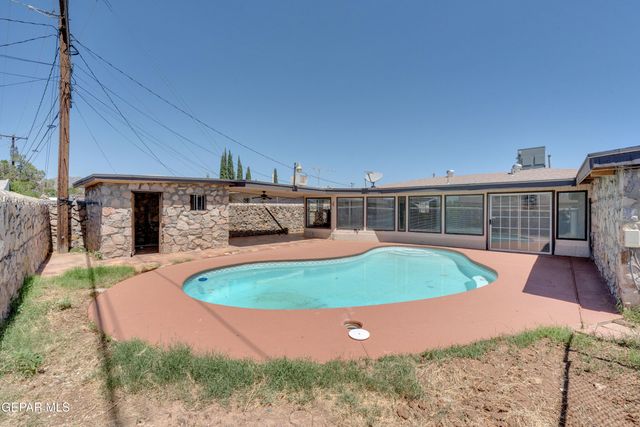 5324 CAPISTRANO Drive, El Paso, TX 79924