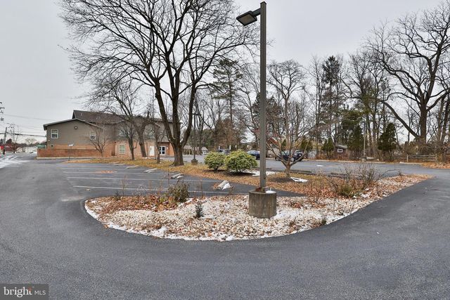 2346 JACKSONVILLE RD, Bethlehem, PA 18017