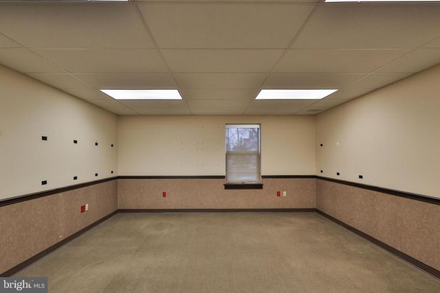 2346 JACKSONVILLE RD, Bethlehem, PA 18017