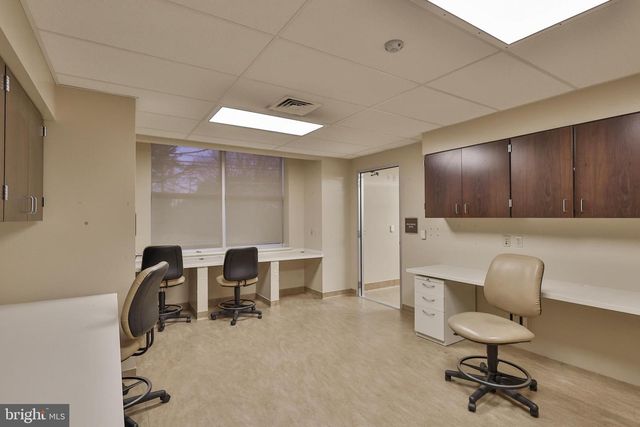 2346 JACKSONVILLE RD, Bethlehem, PA 18017