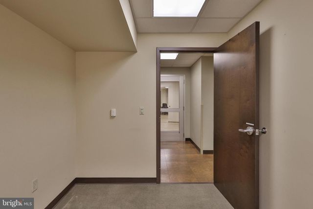 2346 JACKSONVILLE RD, Bethlehem, PA 18017