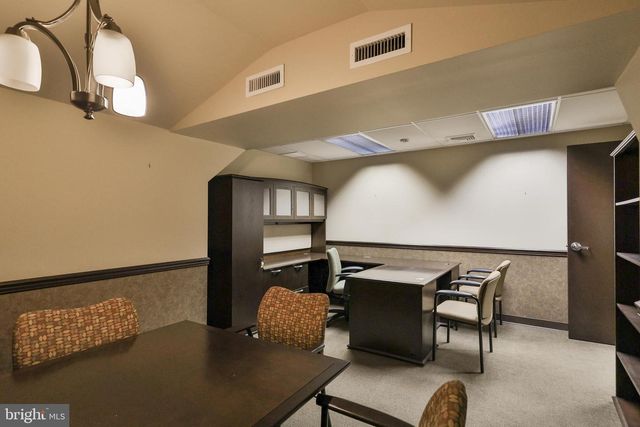 2346 JACKSONVILLE RD, Bethlehem, PA 18017