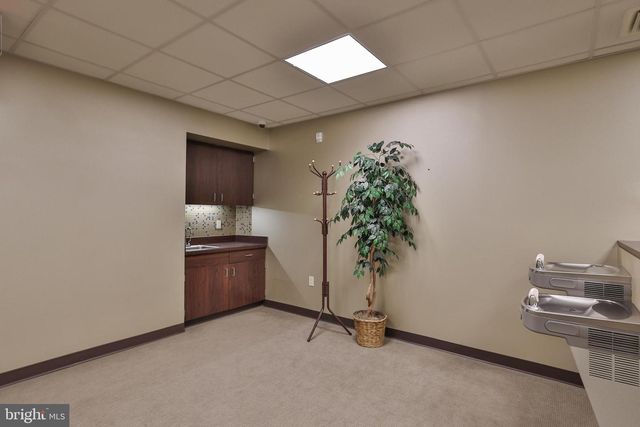 2346 JACKSONVILLE RD, Bethlehem, PA 18017