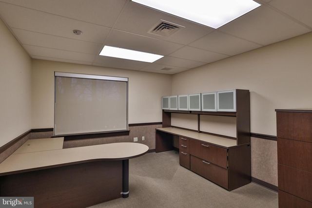 2346 JACKSONVILLE RD, Bethlehem, PA 18017