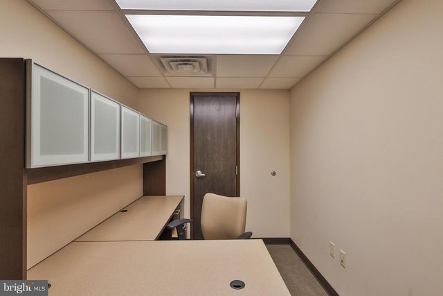 2346 JACKSONVILLE RD, Bethlehem, PA 18017