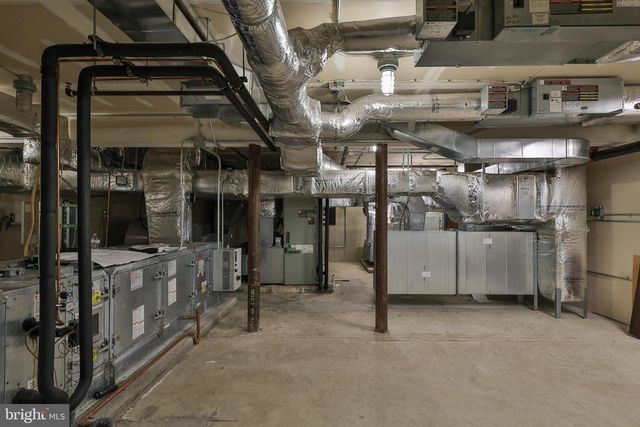 2346 JACKSONVILLE RD, Bethlehem, PA 18017