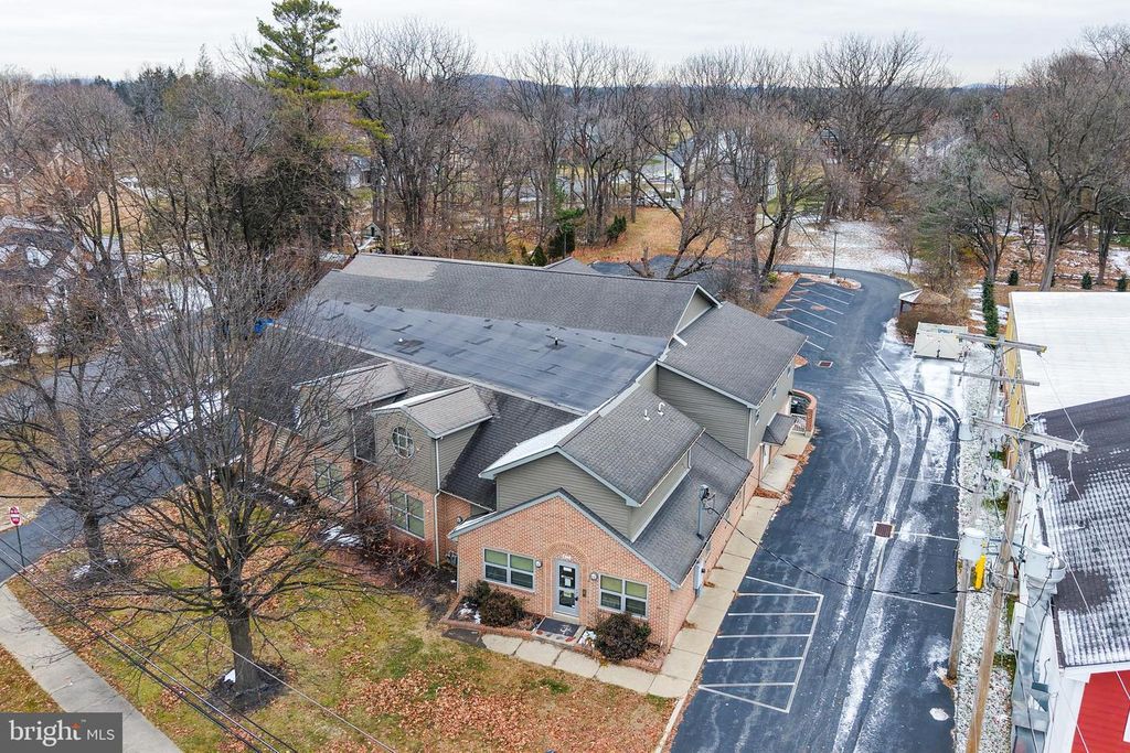 2346 JACKSONVILLE RD, Bethlehem, PA 18017