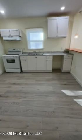202 Lindsey Drive, Jackson, MS 39209