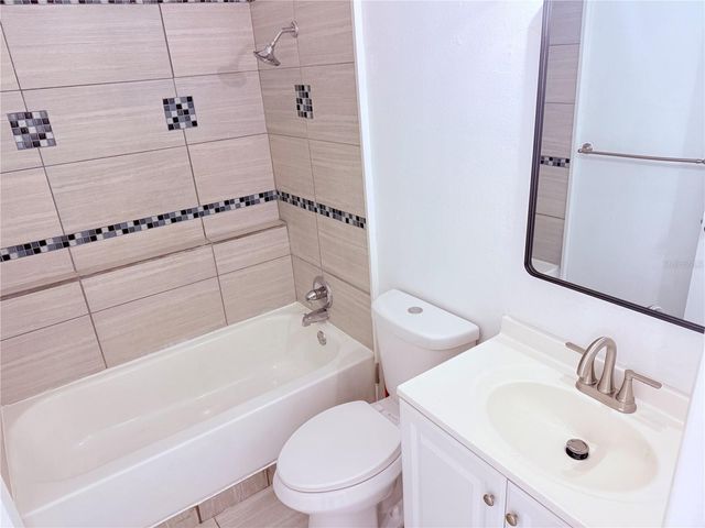 6519 W NEWBERRY ROAD 307, Gainesville, FL 32607