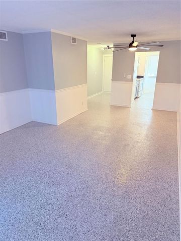 6519 W NEWBERRY ROAD 307, Gainesville, FL 32607