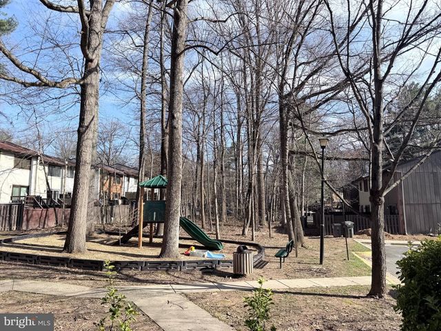 2254 COVENT GARDENS CT, Reston, VA 20191