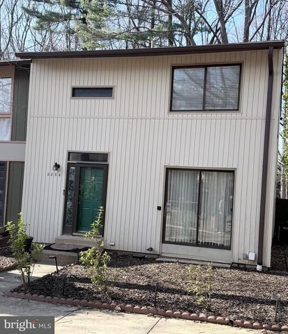 2254 COVENT GARDENS CT, Reston, VA 20191