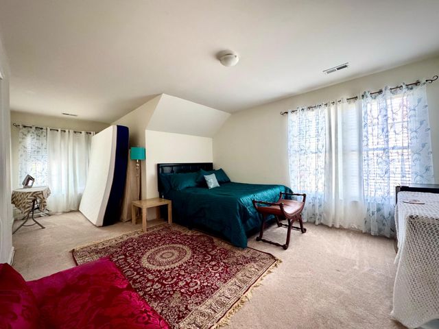 19237 POTOMAC CREST DR, Triangle, VA 22172