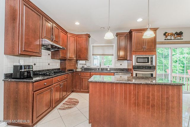 111 Delmonico Avenue, Franklin Twp, NJ 08873