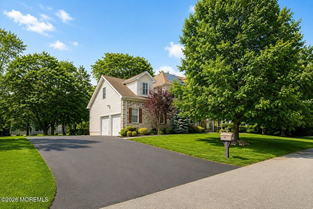 111 Delmonico Avenue, Franklin Twp, NJ 08873