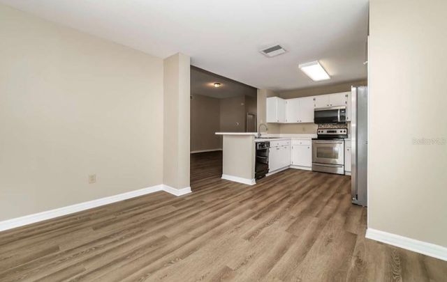 1131 EVENING TRAIL DRIVE, Wesley Chapel, FL 33543