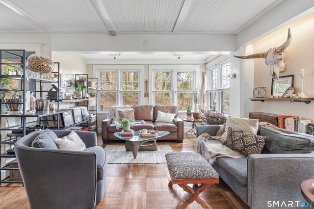 75 Perry Avenue, Norwalk, CT 06850