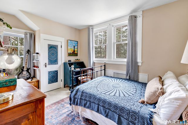 75 Perry Avenue, Norwalk, CT 06850