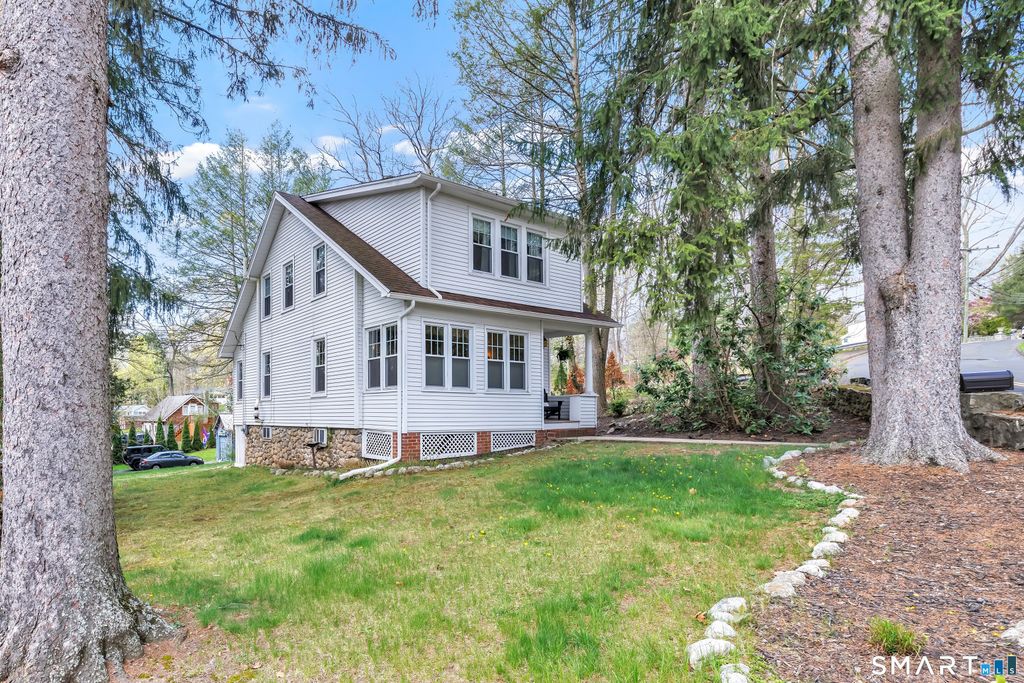 75 Perry Avenue, Norwalk, CT 06850