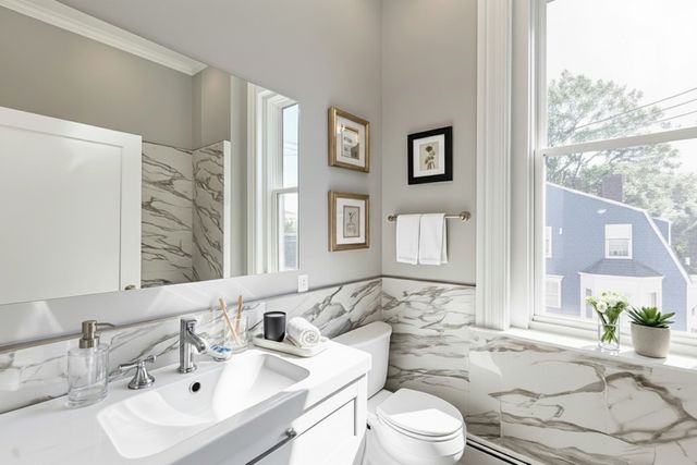85 Regent St 6, Boston, MA 02119