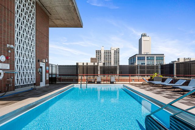 1325 N State Parkway 6D, Chicago, IL 60610