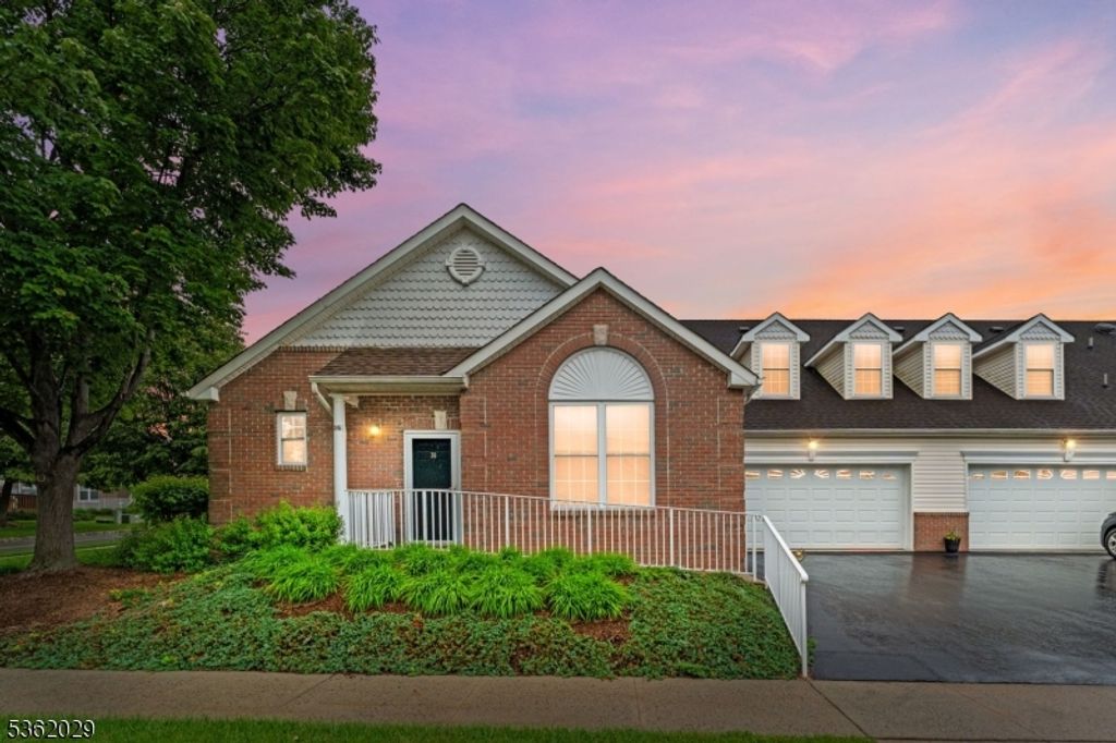36 Joseph Dr, Raritan Twp., NJ 08822