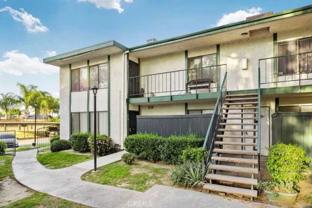 1735 E Washington F14 F14, Colton, CA 92324