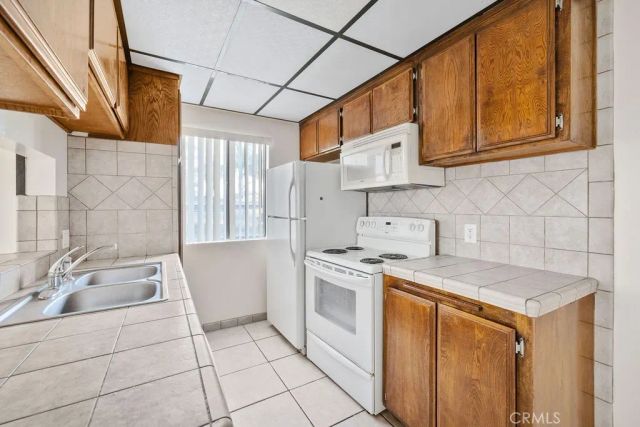 1735 E Washington F14 F14, Colton, CA 92324