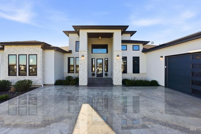 320 W Homedale, Caldwell, ID 83607