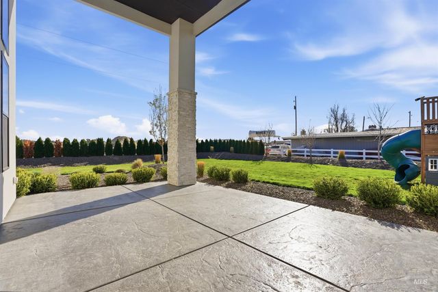 320 W Homedale, Caldwell, ID 83607