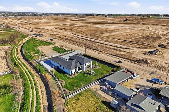 320 W Homedale, Caldwell, ID 83607