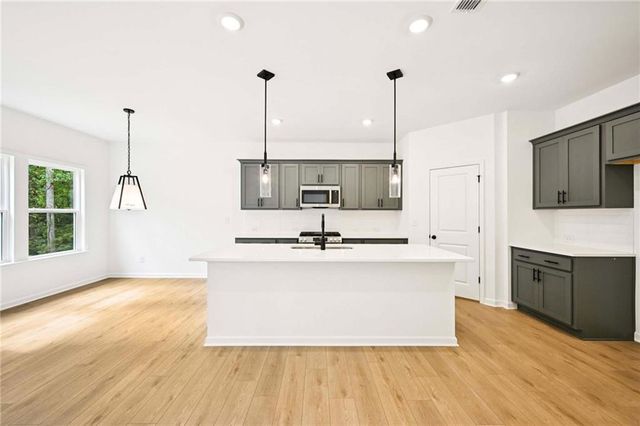 175 Foxhill Drive, Dawsonville, GA 30534