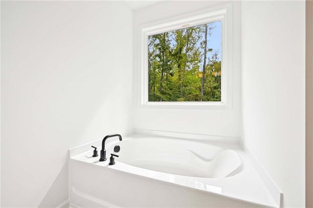 175 Foxhill Drive, Dawsonville, GA 30534