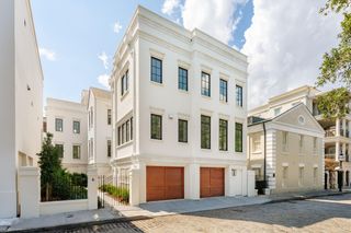 6 Prioleau Street, Charleston, SC 29401