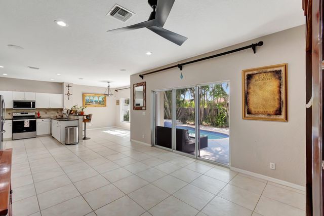 6788 Hendry Drive, Lake Worth, FL 33463