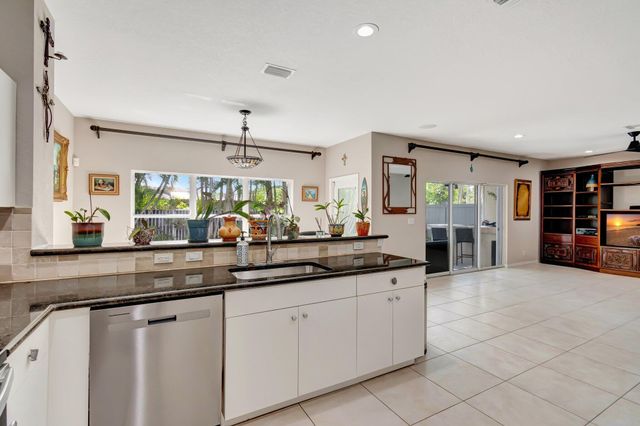6788 Hendry Drive, Lake Worth, FL 33463