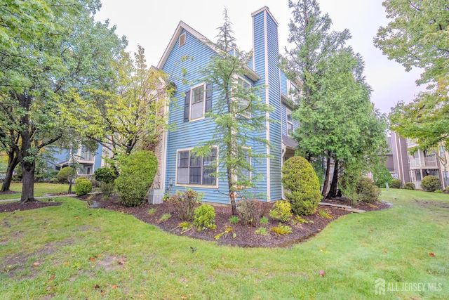 250 Crosspointe Drive, East Brunswick, NJ 08816