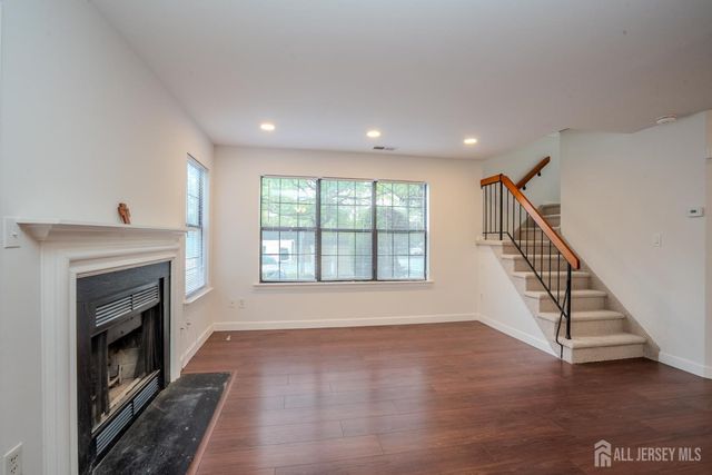 250 Crosspointe Drive, East Brunswick, NJ 08816
