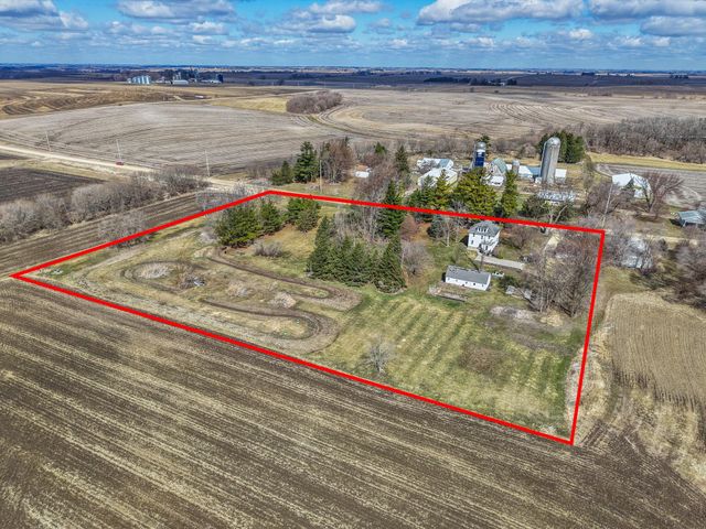 6314 75th Street NE, Elgin, MN 55932