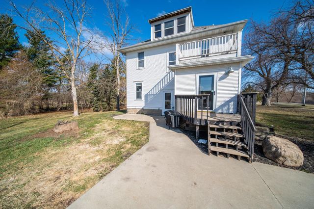 6314 75th Street NE, Elgin, MN 55932