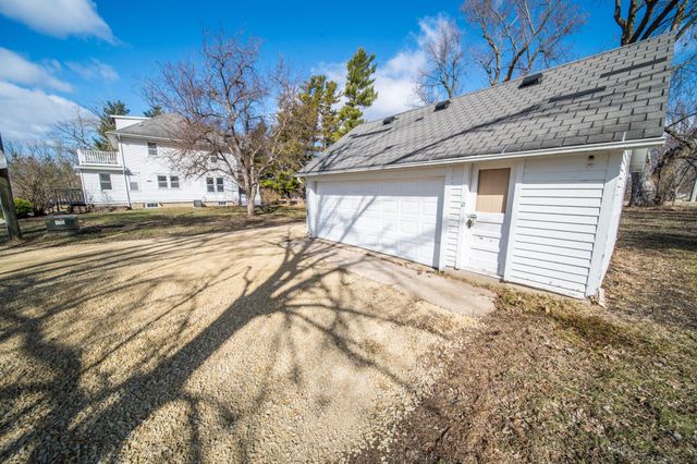 6314 75th Street NE, Elgin, MN 55932